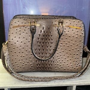 Dasein tan leather shoulder purse
